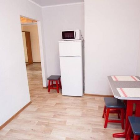 Appartamento Квартира По Ул. Смілянська, 2 Čerkasy Esterno foto